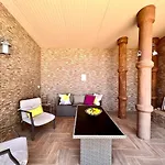 Formosa 6 With Pool By Homing